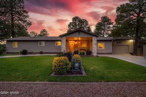 620 N 1st Place, Show Low, AZ 85901