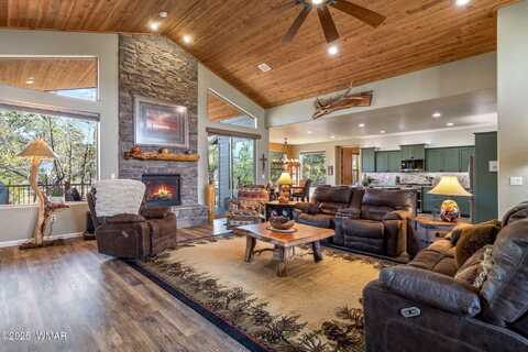 2161 S Snowy Ridge Loop, Show Low, AZ 85901