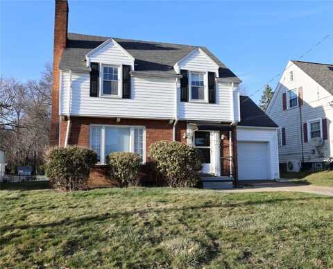 207 E Englewood Ave, New Castle, PA 16105