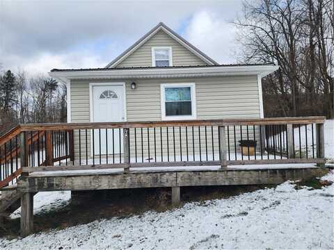 701 JACKSON ROAD, Kiskiminetas Twp, PA 15613