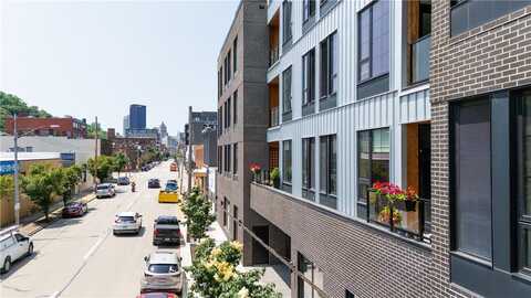 2635 Penn Ave, Pittsburgh, PA 15222