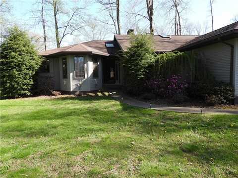 131 Woodshire Rd, Hempfield Twp - MER, PA 16125