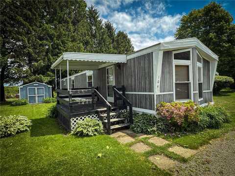 104 Caravan Ln, Centertown, PA 16001