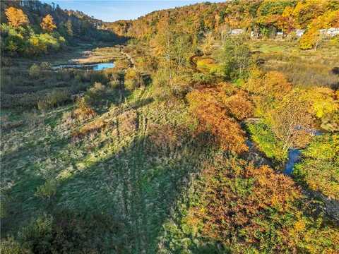 955 Pine Grove Rd, Industry, PA 15009
