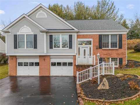 1045 Meadowbrook Dr, Strabane, PA 15317