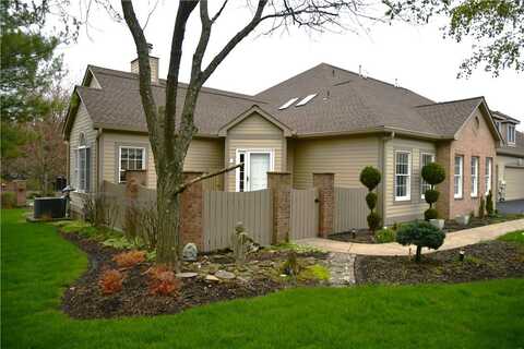 102 Linden Ct, Seven Fields, PA 16046