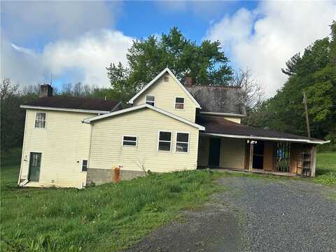 308 State Street, Cloe, PA 16061