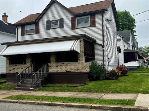 600 Hawthorne St, Vandergrift, PA 15690