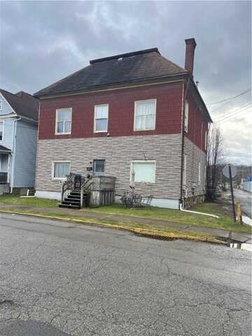 423 New Castle St, Baden, PA 16001