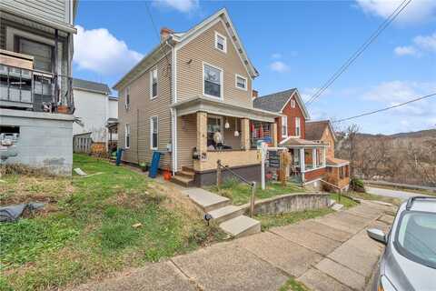 5 E Gaskill Ave, Jeannette, PA 15644