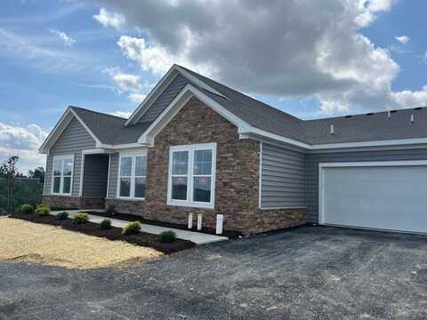 155 Village Lane, Union, PA 15332