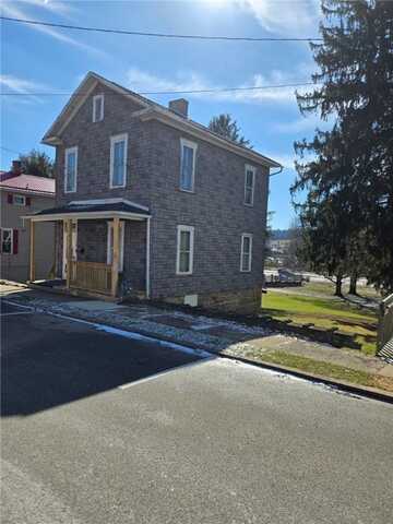 119 W Loyalhanna Street, Ligonier, PA 15658