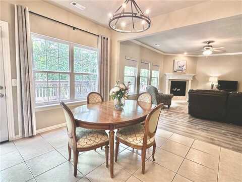 164 S Pinyon Point, Fayetteville, AR 72701