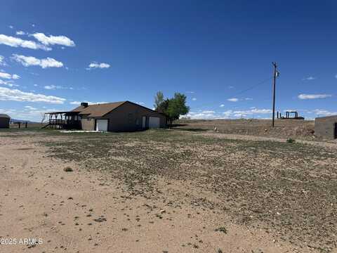 3125 W BIG CHINO Road, Paulden, AZ 86334