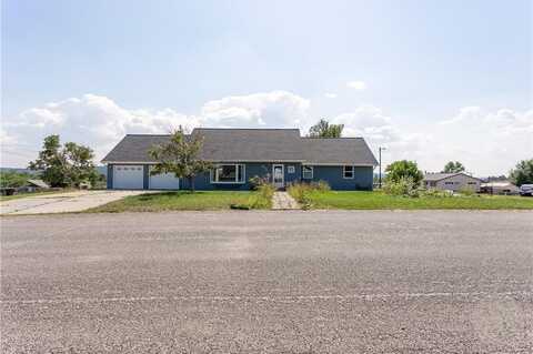 934 5th St W, Roundup, MT 59072