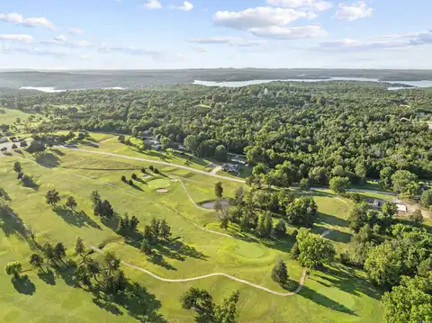 112 Diamond Hills Drive, Diamond City, AR 72644