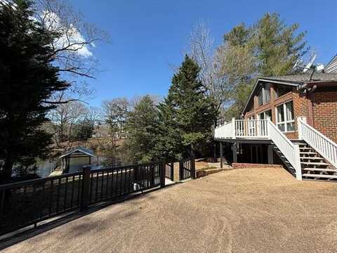710 Train Lane, Wicomico Church, VA 22473