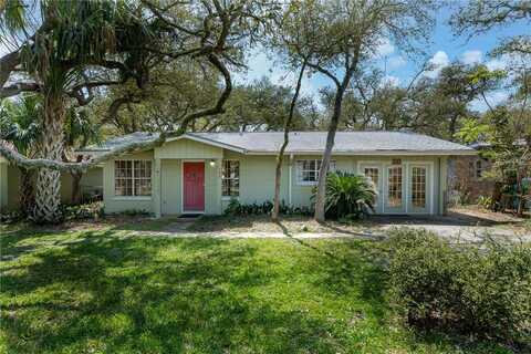 108 Timber Lane Loop, Rockport, TX 78382