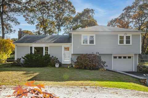 115 Lumbert Mill Road, Centerville, MA 02632