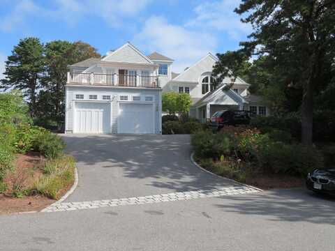 236 Glenneagle Drive, Mashpee, MA 02649