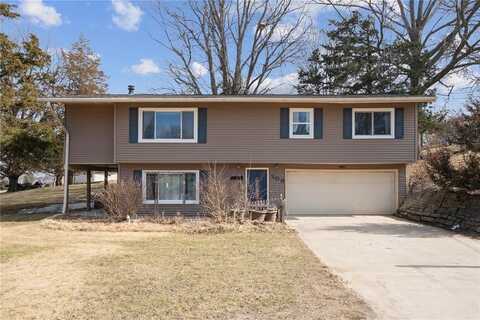 309 Pleasant View Dr NE, Solon, IA 52333