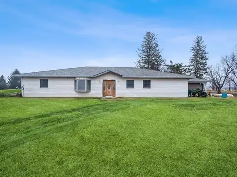 18437 120th Street, Anamosa, IA 52205