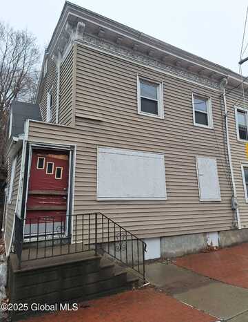 263 Congress Street, Troy, NY 12180