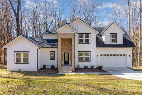 606 Saint Cloud Drive, Statesville, NC 28625