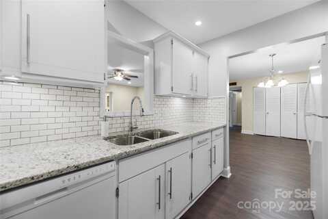 1323 Queens Road unit: 218, Charlotte, NC 28207
