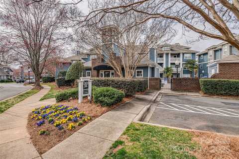 623 Olmsted Park Place, Charlotte, NC 28203