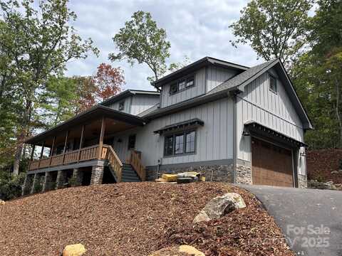 71 Crossings Circle, Fairview, NC 28730