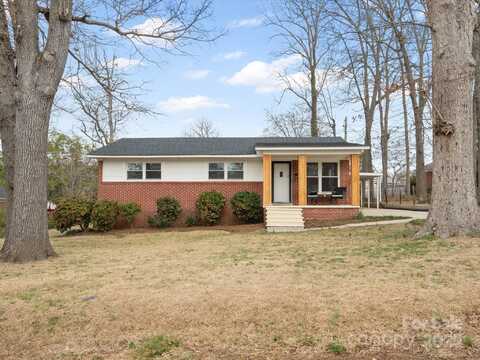 100 Pinewood Drive, Gaffney, SC 29340