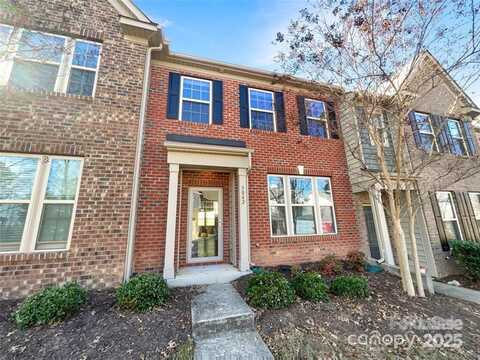 5042 Mockernut Lane, Fort Mill, SC 29707