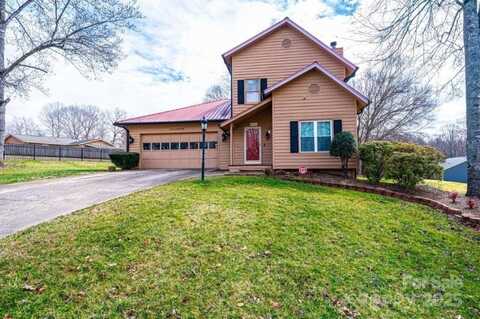 1228 Hidden Creek Circle, Hickory, NC 28602