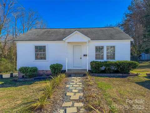 826 E Alexander Street, Lincolnton, NC 28092