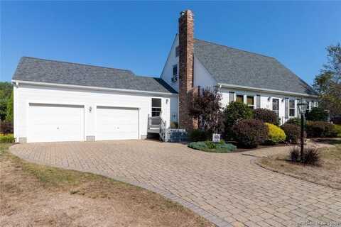 54 Spruceland Road, Enfield, CT 06082