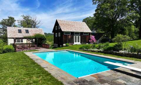 9 Mallory Brook Road, Washington, CT 06793