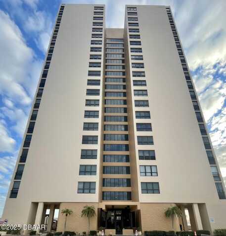 3051 S Atlantic Avenue, Daytona Beach, FL 32118