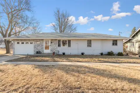 712 Adair Street, Adair, IA 50002