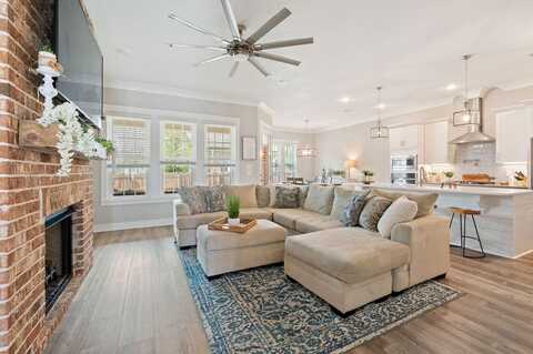 613 Chamomile Court, Niceville, FL 32578
