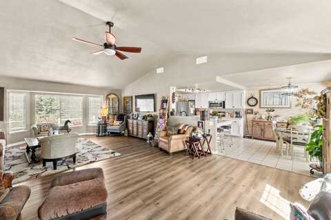32583 River Knolls Road, Coarsegold, CA 93614