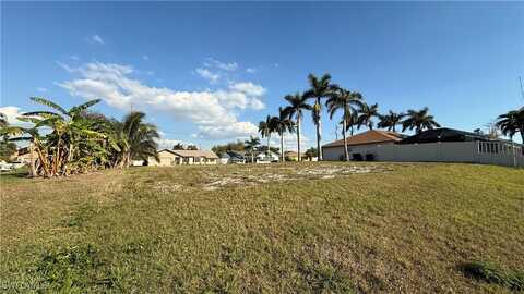 3222 SW 1st Place, Cape Coral, FL 33914