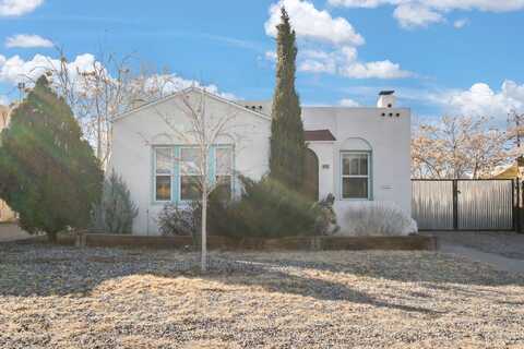 219 VASSAR Drive SE, Albuquerque, NM 87106