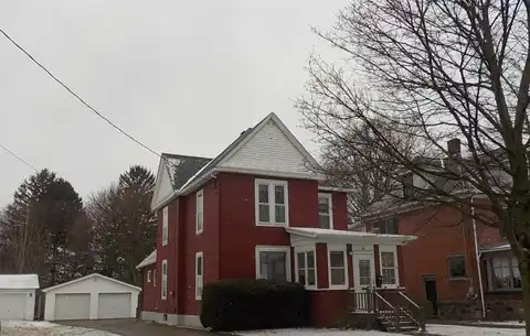 35 ROBINSON Street, North East, PA 16428