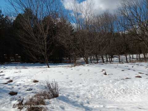 14 Bennington Greens, Owosso, MI 48867