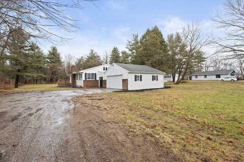 6153 Snyder Road, Berrien Springs, MI 49103