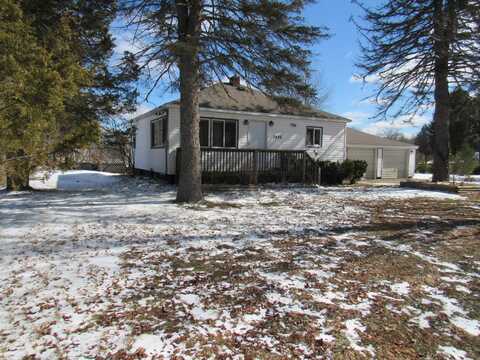 7486 S 102nd Avenue, Rothbury, MI 49452