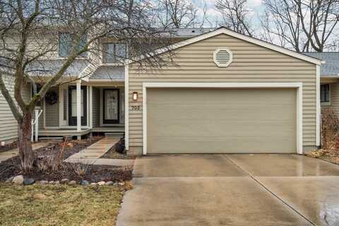 705 Woodcreek Circle, Saline, MI 48176