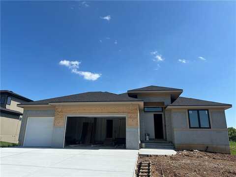 1011 Wilds Parkway, Greenwood, MO 64034