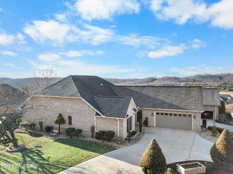 130 Timber Circle, Lenoir City, TN 37772